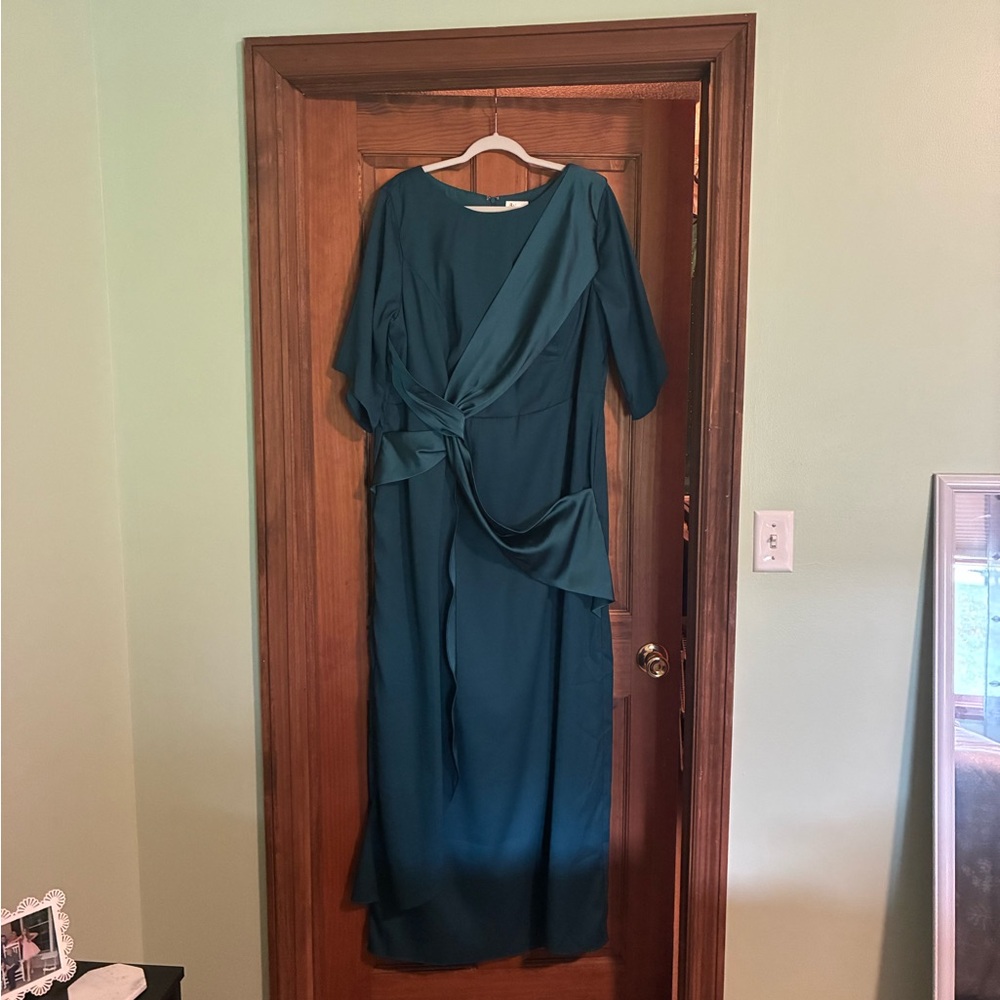 Elegant Teal Dress with Draped Design